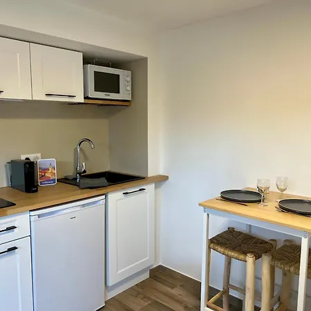 Studio With Private Car Park And Air Con Valbonne Exterior photo