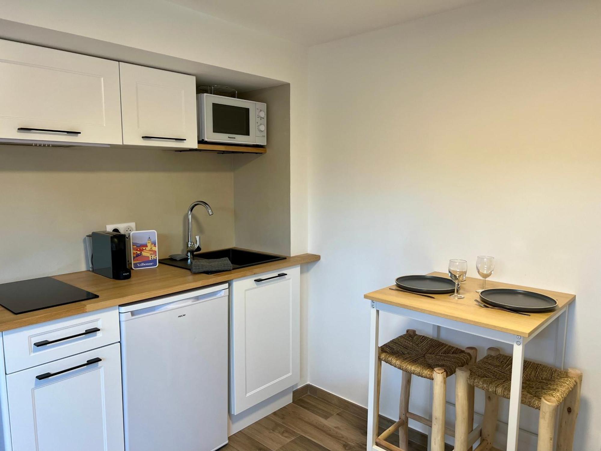Appartement With Private Car Park And Air Con